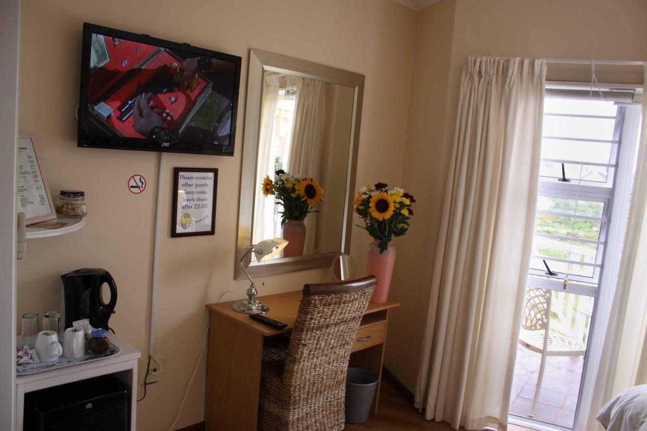 Blougans B&B Gansbaai Exterior foto